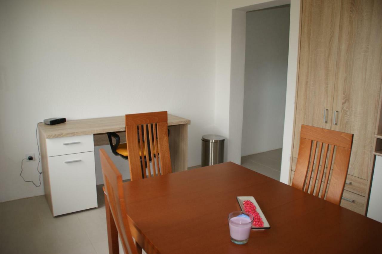 סלוניי Apartman "Bogut" מראה חיצוני תמונה